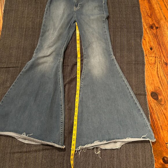 Free People Just Float On Flare Jeans, size 30 - Picture 5 of 6